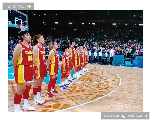 北京女曲小组赛12比0胜香港，展现强大实力